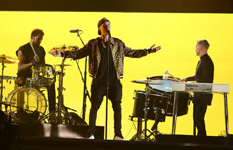 九游(中国)Ming意外战胜美国队，比赛规则变更引爆全场！观众掌声雷动(战歌自走棋官网)